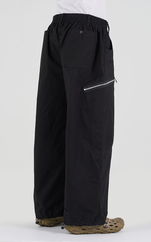 1. "HOMUBOI" Adjustable Big Pants