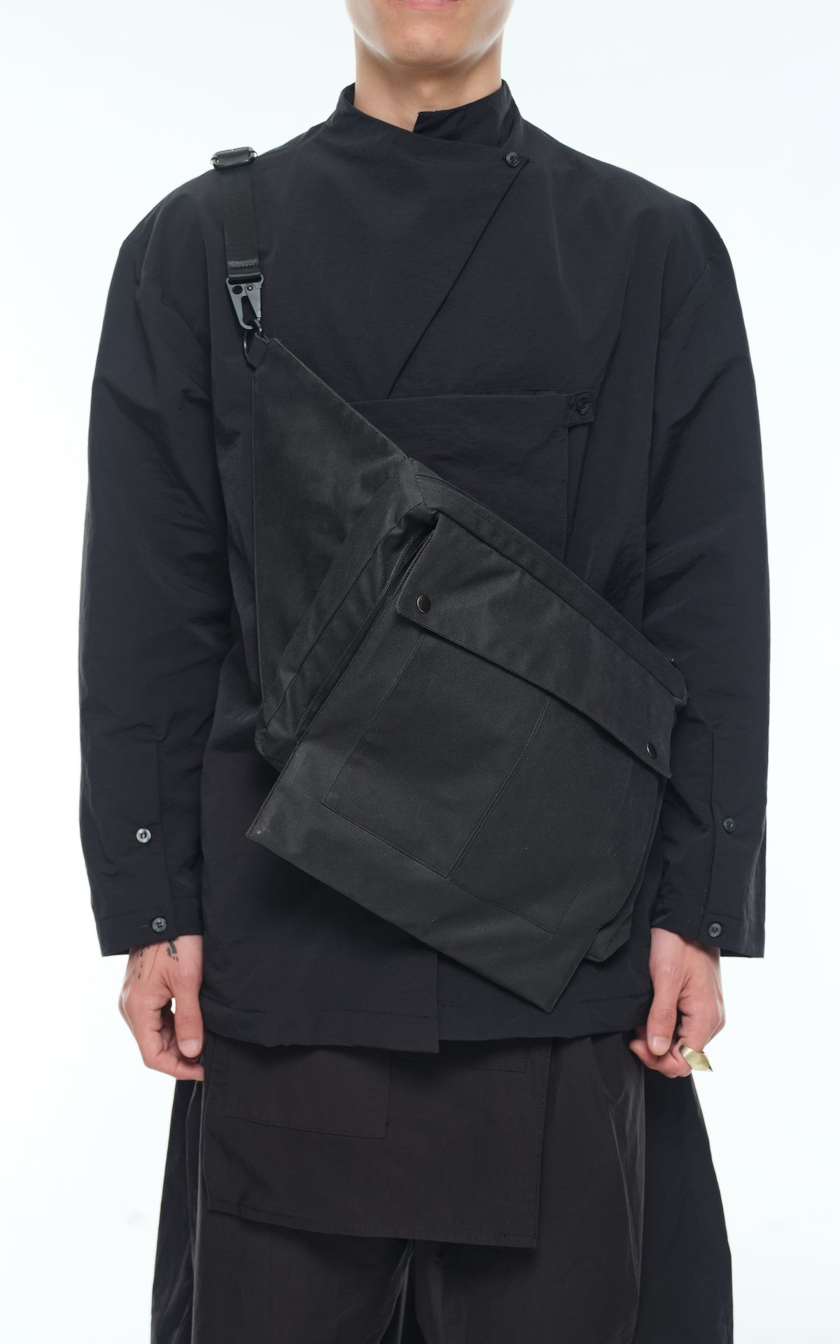 1. "TRAPESEUM" Cordura500D Folder_System 13" Laptop Sling Bag