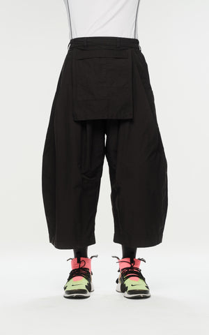 1. "YESCHEF" Cropped Wide Skirt Pants