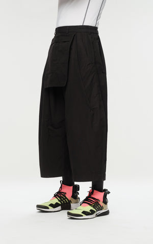 1. "YESCHEF" Cropped Wide Skirt Pants