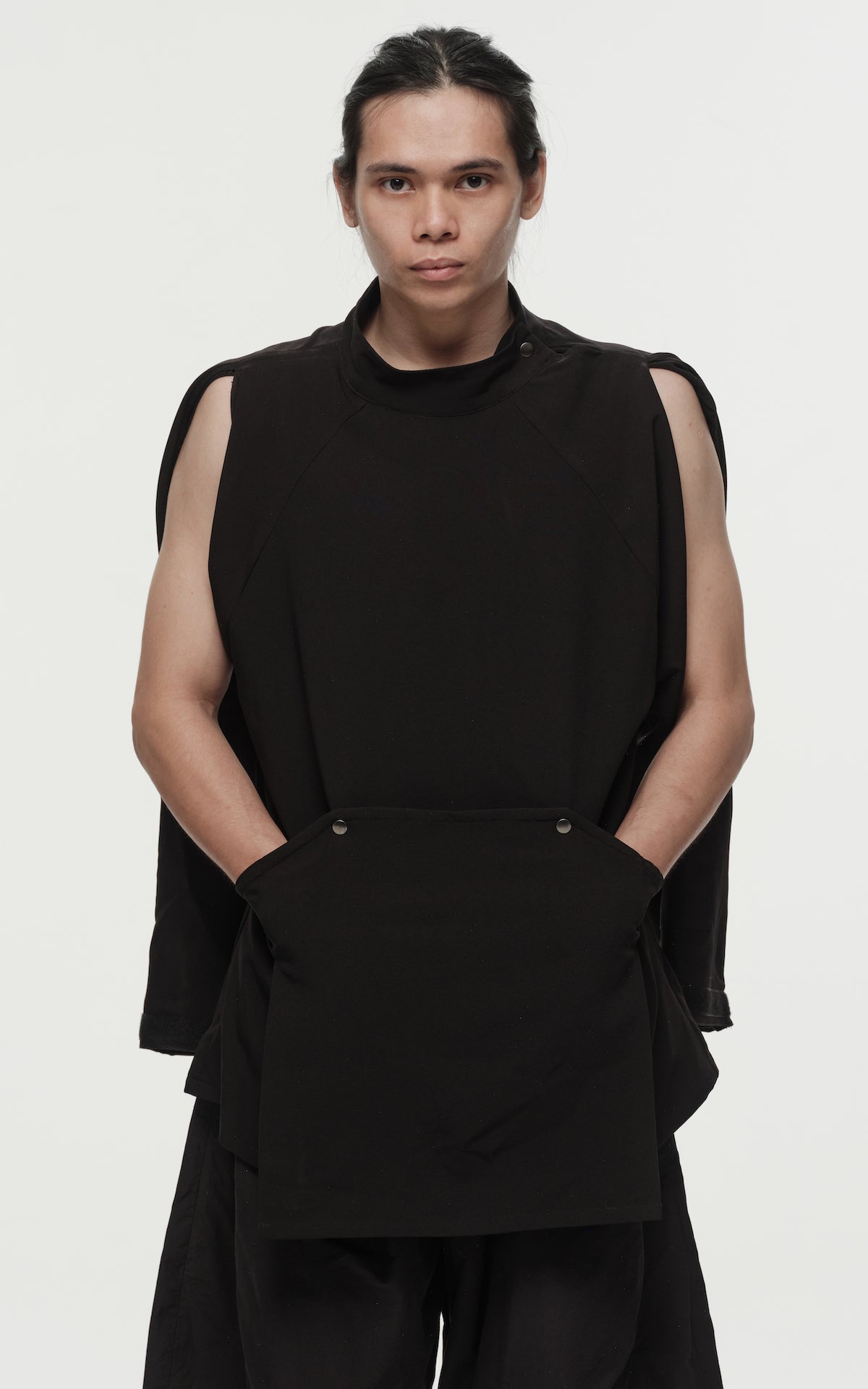 1. "PROTRUDE" 4 Way-Stretch Dual Mode Jacket
