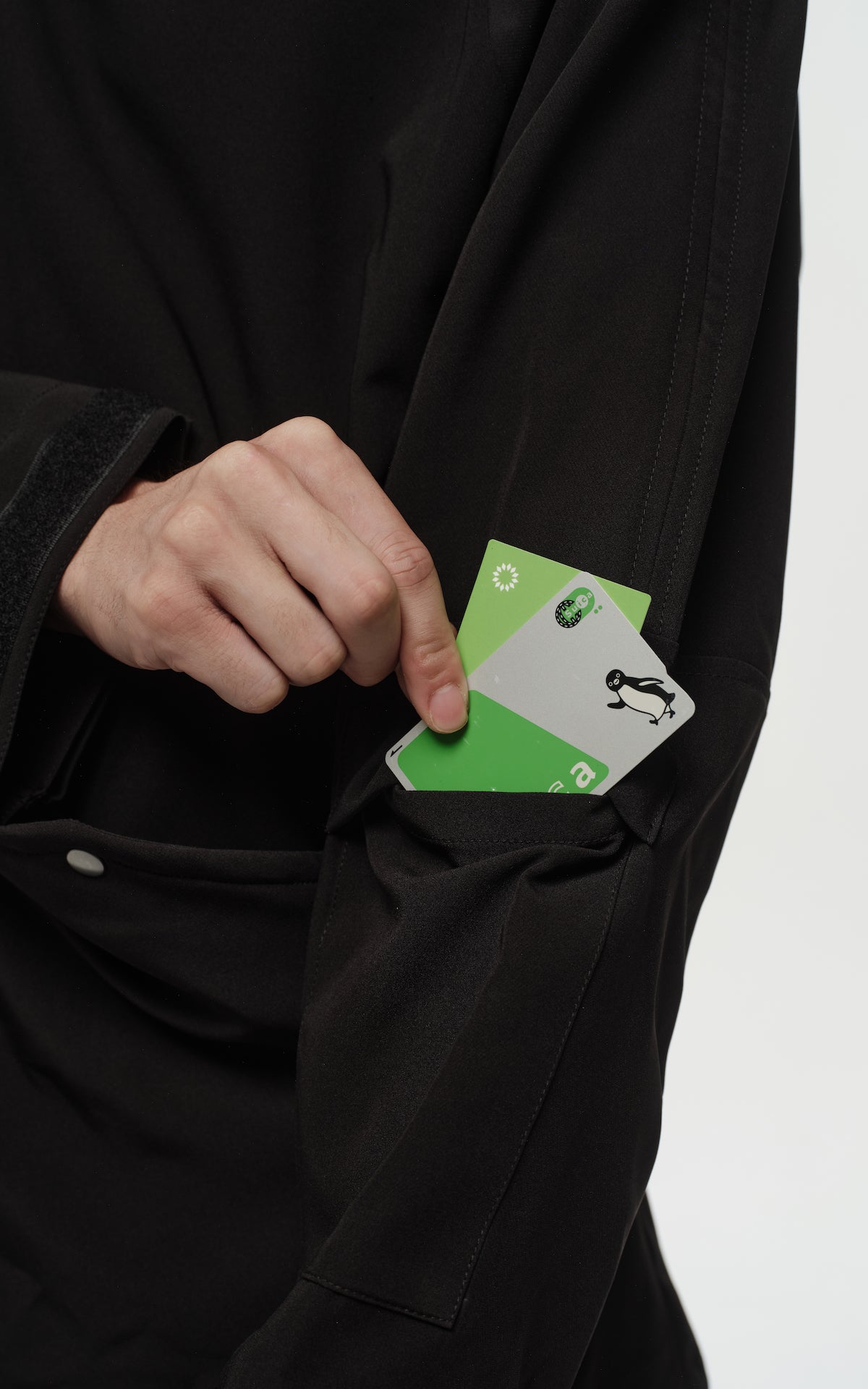 1. "PROTRUDE" 4 Way-Stretch Dual Mode Jacket