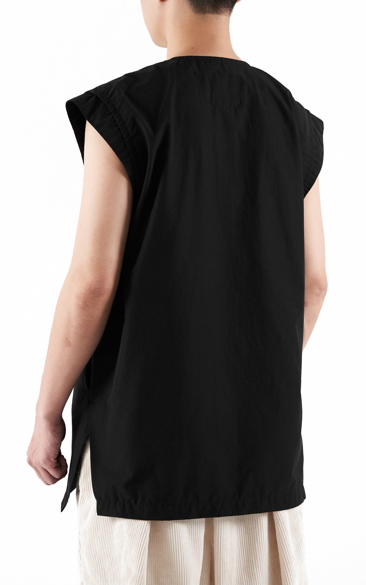 1. "FRONTIER" Sleeveless Muscle Shirt