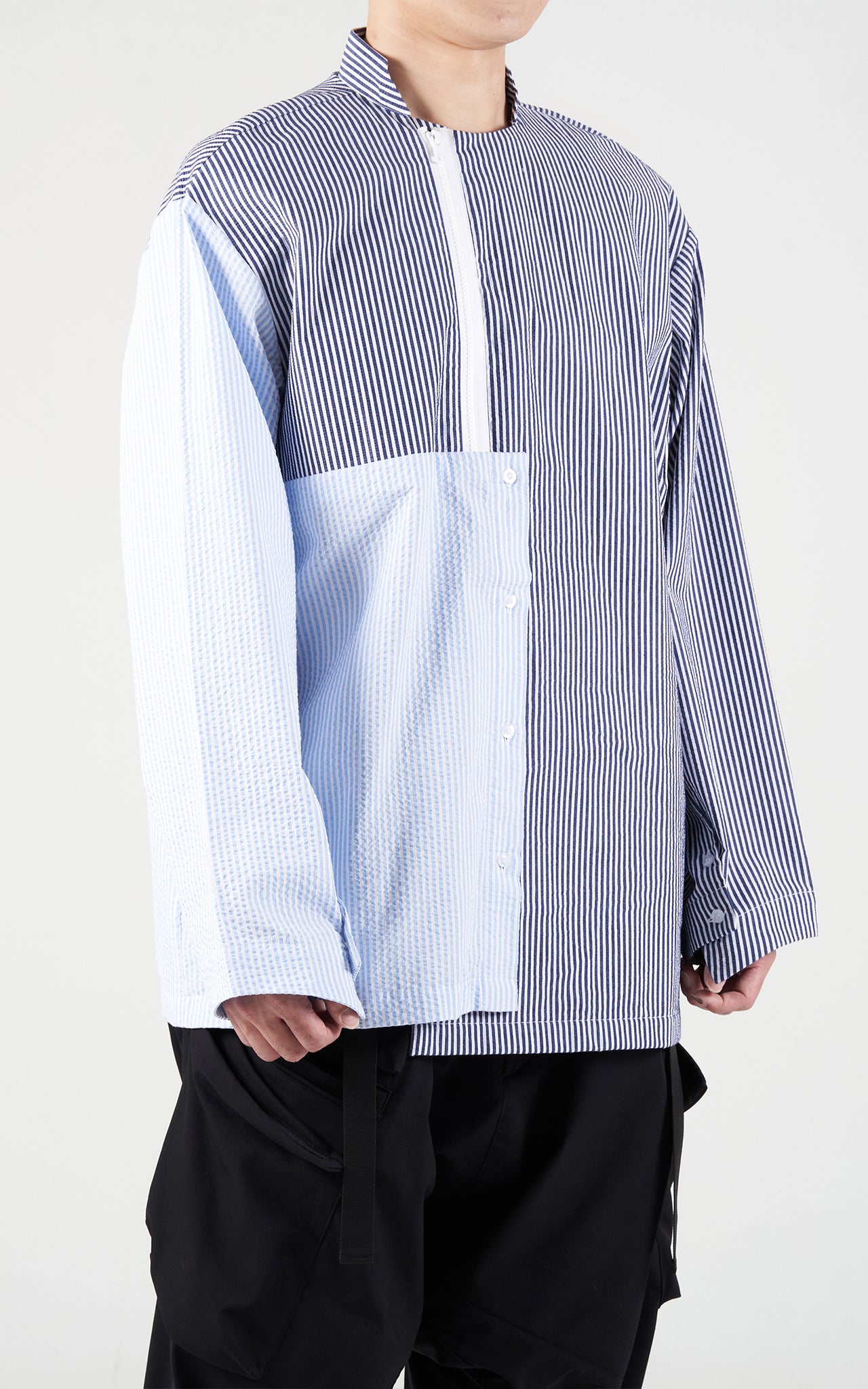 1. "IPMAN" Seersucker Cotton Shirt