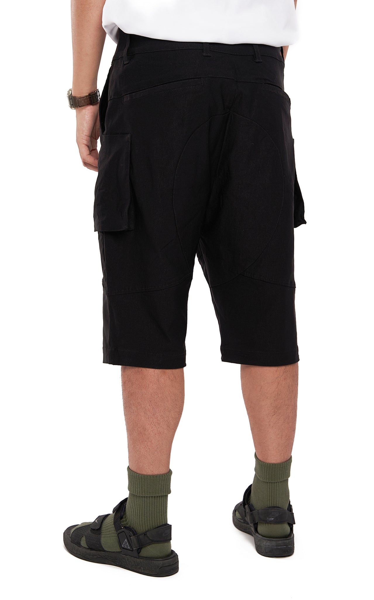 2. “Wander” Knee-Length Shorts