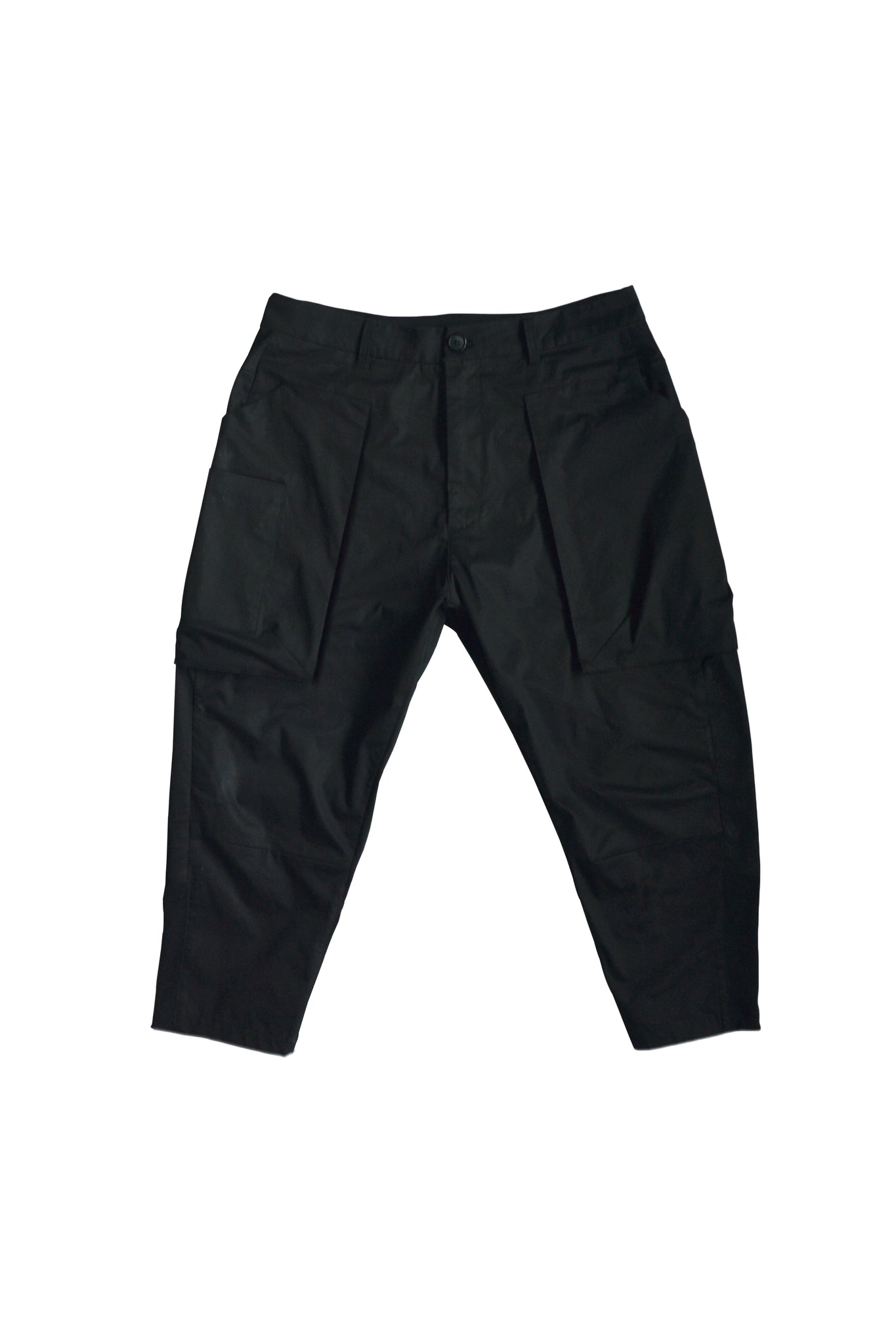2. "idō" Cropped Pants